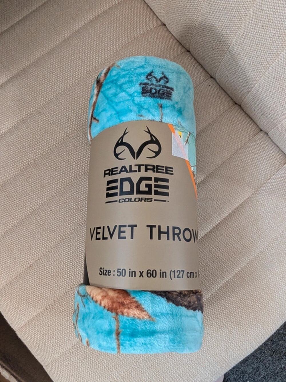 NWT real tree edge teal plush camo style throw